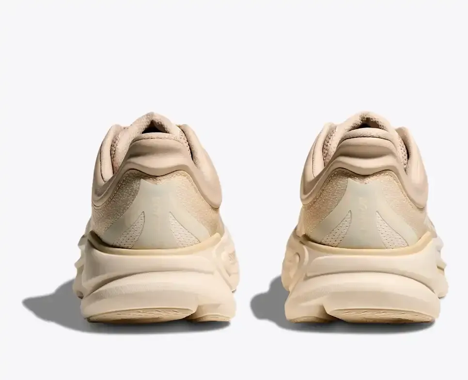 HOKA Bondi 9 Oatmeal Oat Milk